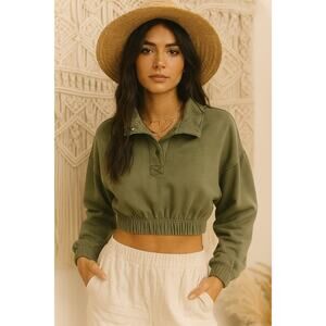 Aeropostale Cropped Sweatshirt Women’s XS Olive Green Button Pullover